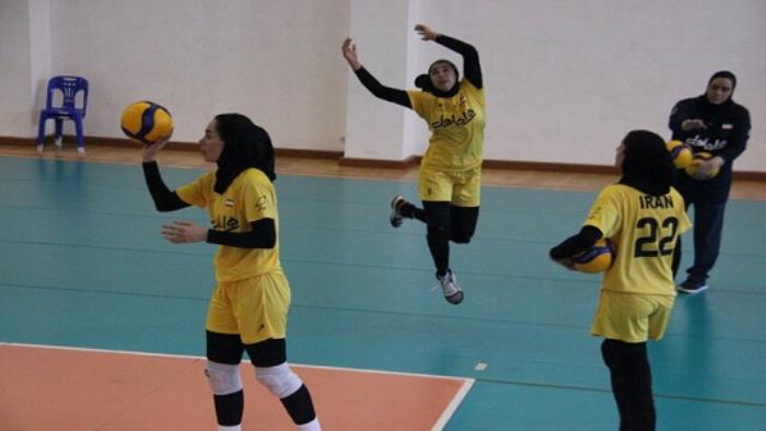 زنان والیبالیست ایران 